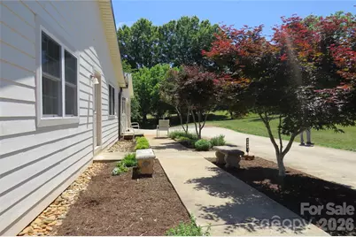 460 Sunset Street, Granite Falls, NC 28630 - Photo 5