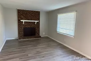 1334 12th St NE, Hickory, NC 28601 - Photo 3