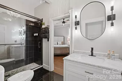 500 N Main Avenue, Newton, NC 28658 - Photo 29