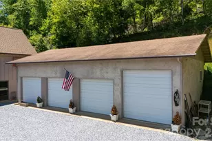 93 Franklin Crest Rd, Spruce Pine, NC 28777 - Photo 7