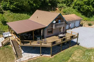 93 Franklin Crest Rd, Spruce Pine, NC 28777 - Photo 5