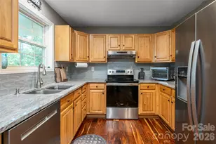 8 Coffey Pl, Asheville, NC 28806 - Photo 17