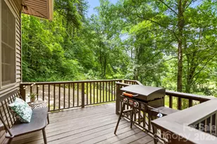 576 Mattie Marion Rd, Waynesville, NC 28785 - Photo 7
