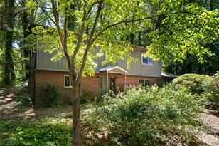 1 Beaverdam Knoll Rd, Asheville, NC 28804 - Photo 1
