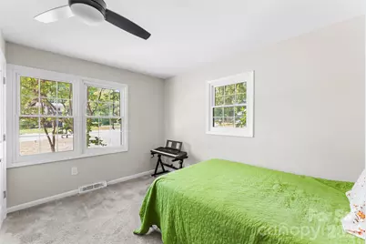 8519 E Franklin Street, Mount Pleasant, NC 28124 - Photo 11
