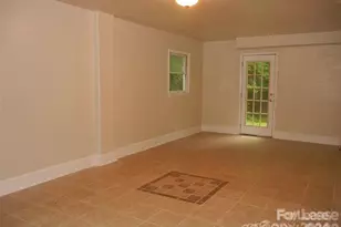 3800 Oldfield Rd, Charlotte, NC 28226 - Photo 25