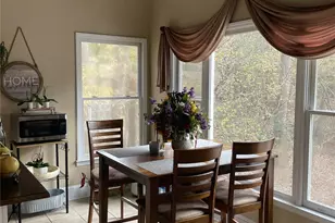 3800 Oldfield Rd, Charlotte, NC 28226 - Photo 5
