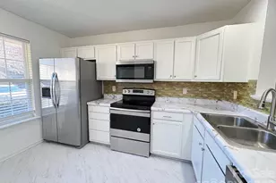 15415 Asterwind Ct, Charlotte, NC 28277 - Photo 3