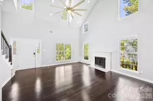 10449 Quiet Bay Ct, Charlotte, NC 28278 - Photo 7