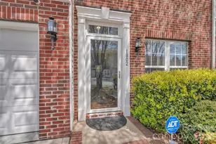 1802 Robinwood Village Dr, Gastonia, NC 28054 - Photo 5
