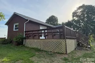 430 Ode Kerley Ln, Taylorsville, NC 28681 - Photo 5