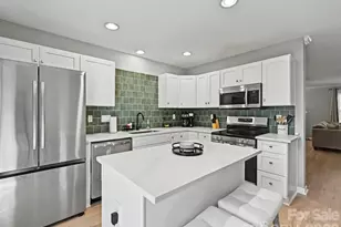 12307 Bluestem Ln, Charlotte, NC 28277 - Photo 7