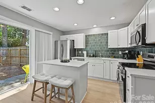 12307 Bluestem Ln, Charlotte, NC 28277 - Photo 5