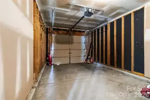 740 Aberdeen Glen Pl, Charlotte, NC 28214 - Photo 19