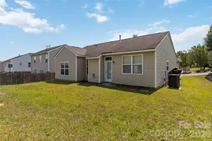 740 Aberdeen Glen Pl, Charlotte, NC 28214 - Photo 21