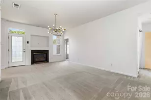 740 Aberdeen Glen Pl, Charlotte, NC 28214 - Photo 5