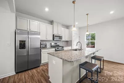 2605 Grantham Place Drive, Fort Mill, SC 29715 - Photo 3