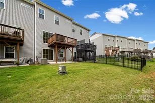 2605 Grantham Place Dr, Fort Mill, SC 29715 - Photo 3