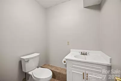 2417 Rosemond Circle, Gastonia, NC 28056 - Photo 31