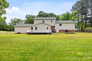 2417 Rosemond Cir, Gastonia, NC 28056 - Photo 17
