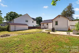 1214 N Sharon Amity Rd, Charlotte, NC 28211 - Photo 29