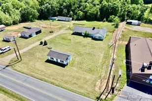 1263 Nc 16 Hwy N, Taylorsville, NC 28681 - Photo 15