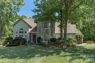 21121 Blakely Shores Dr, Cornelius, NC 28031 - Photo 1
