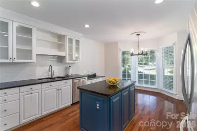 21121 Blakely Shores Drive, Cornelius, NC 28031 - Photo 15