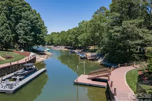 21121 Blakely Shores Dr, Cornelius, NC 28031 - Photo 47