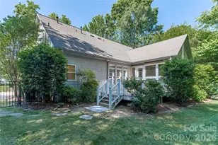 21121 Blakely Shores Dr, Cornelius, NC 28031 - Photo 39