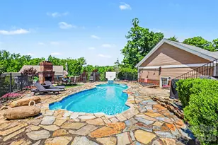 515 Academy St, Mcadenville, NC 28101 - Photo 39