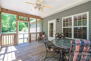 7212 Pinfeather Cir, Cramerton, NC 28032 - Photo 15