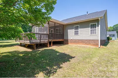 7212 Pinfeather Circle, Cramerton, NC 28032 - Photo 17