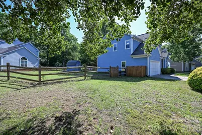 9101 Castlebay Drive, Charlotte, NC 28277 - Photo 9