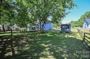 9101 Castlebay Dr, Charlotte, NC 28277 - Photo 11