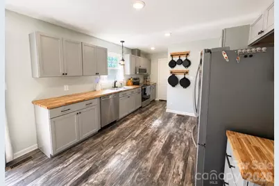 3500 Alta Vista Way, Morganton, NC 28655 - Photo 9
