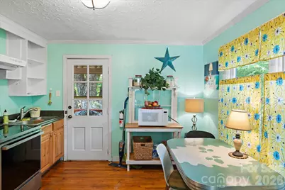 224 Aurora Drive, Asheville, NC 28805 - Photo 7