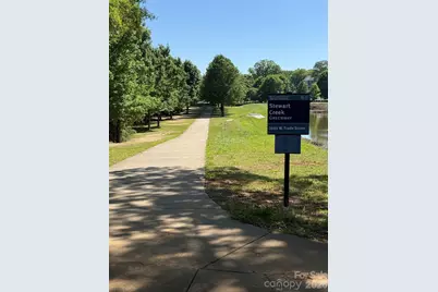 2618 Roslyn Avenue, Charlotte, NC 28208 - Photo 19