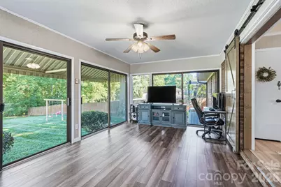 1556 Nottingham Drive, Newton, NC 28658 - Photo 17