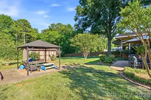 1556 Nottingham Dr, Newton, NC 28658 - Photo 31