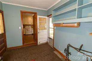 609 Wilcox Ave, Gaffney, SC 29341 - Photo 15