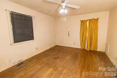 609 Wilcox Avenue, Gaffney, SC 29341 - Photo 21