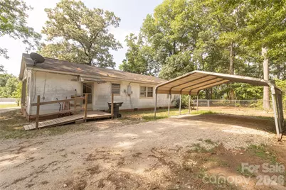 609 Wilcox Avenue, Gaffney, SC 29341 - Photo 7