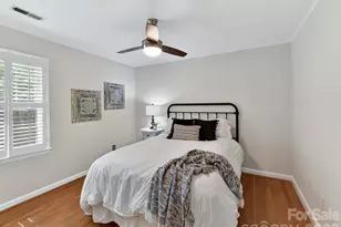 4308 Meadowridge Dr, Charlotte, NC 28226 - Photo 25