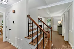 4308 Meadowridge Dr, Charlotte, NC 28226 - Photo 3