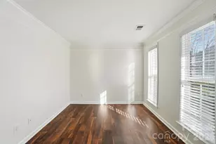 8805 Red Tail Ct, Charlotte, NC 28269 - Photo 5