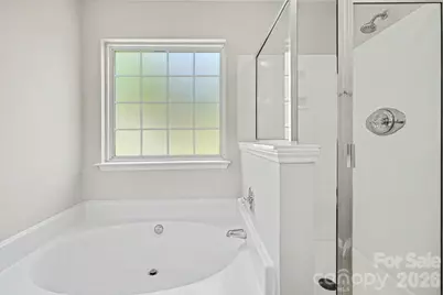 5463 Realtree Lane, Charlotte, NC 28214 - Photo 17
