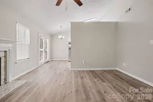 5463 Realtree Ln, Charlotte, NC 28214 - Photo 3