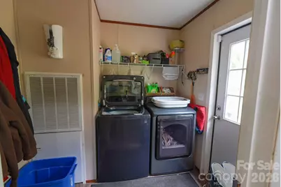 366 W Rocky Lane, Dobson, NC 27017 - Photo 35