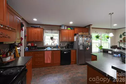 366 W Rocky Lane, Dobson, NC 27017 - Photo 9